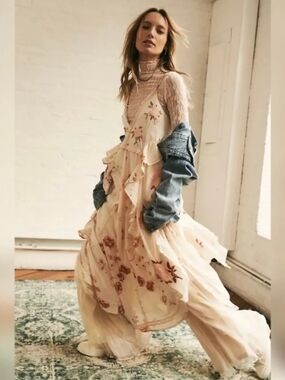 NWOT Free People Cream Floral Ruffle Maxi Dress - Women Sz Sm